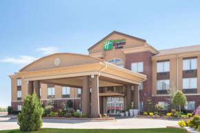Гостиница Holiday Inn Express and Suites Hotel - Pauls Valley, an IHG Hotel  Полс Валли
